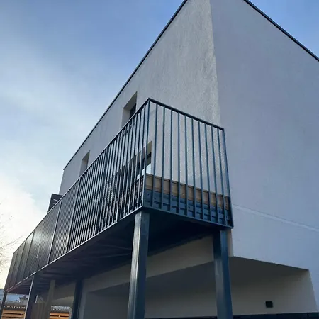 Apartment Ajeru *
